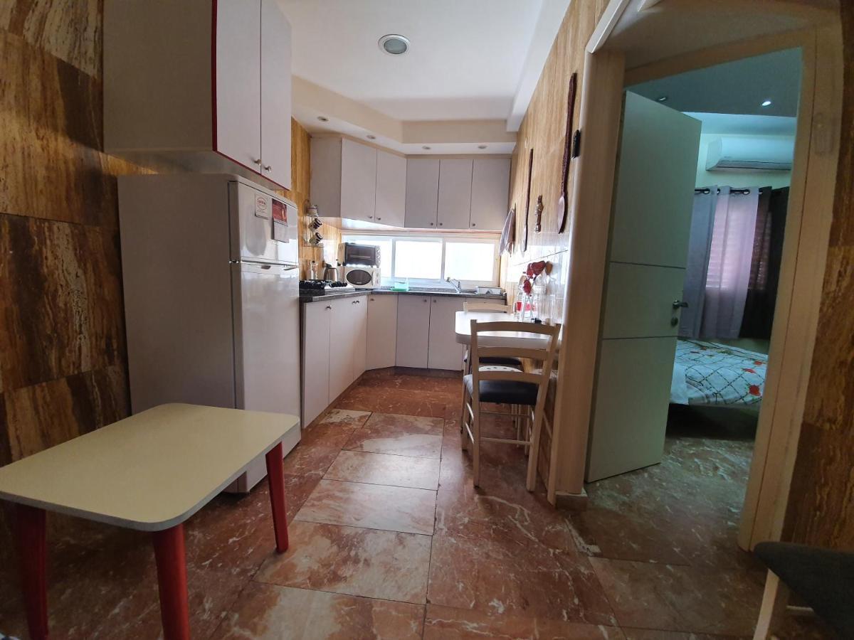 Ezore Yam Apartmens - Elmali'Akh St. 4 Бат Ям Екстериор снимка
